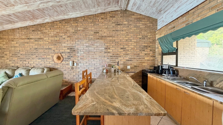 1 Bedroom Property for Sale in Mountainside Western Cape